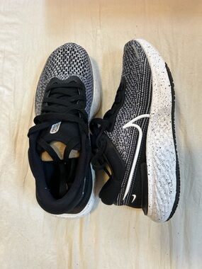 Nike Zoom X Sneakers